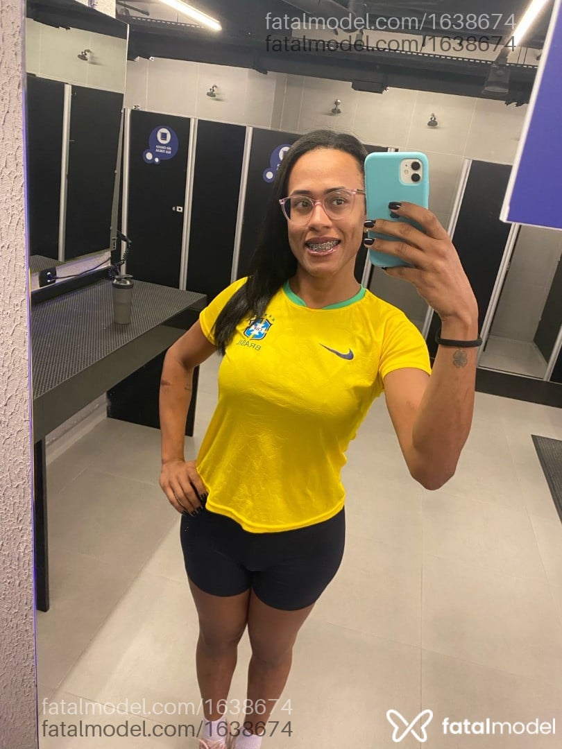 Acompanhante mulher trans morena (o) de olhos castanhos em Osasco - Mariana Rios