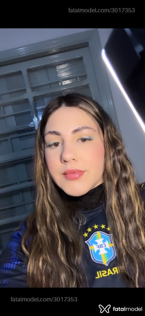 Acompanhante mulher com cabelo castanho de olhos castanhos em Ribeirão Preto - Gaby