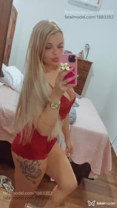 Acompanhante mulher loira (o) de olhos azuis em Volta Redonda Acompanhante mulher loira (o) de olhos azuis em Volta Redonda - Laura Vaz