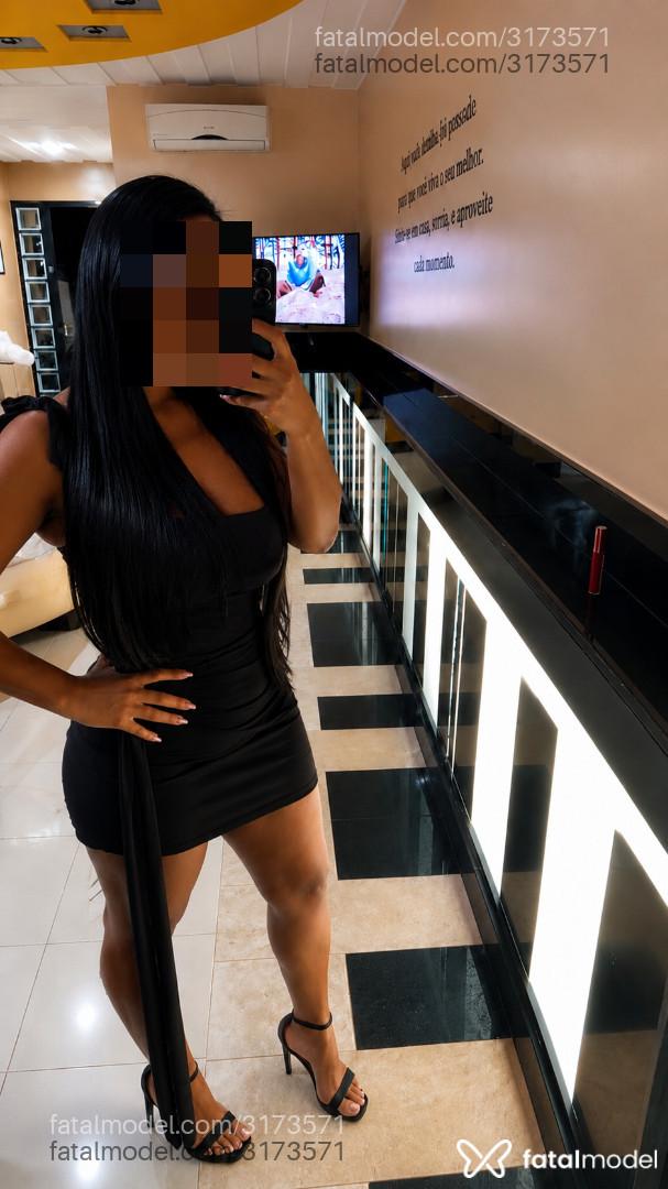 Acompanhante mulher morena (o) de olhos pretos em Vitória da Conquista - Yasmin