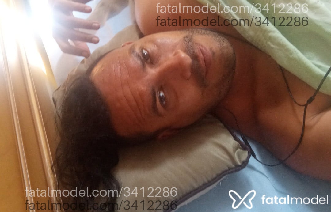 Acompanhante homem com cabelo castanho de olhos castanhos em Passo Fundo - Tristán