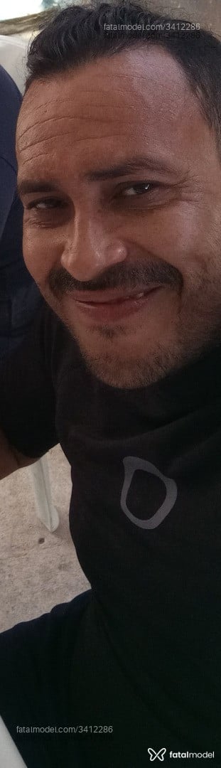 Acompanhante homem com cabelo castanho de olhos castanhos em Passo Fundo - Tristán