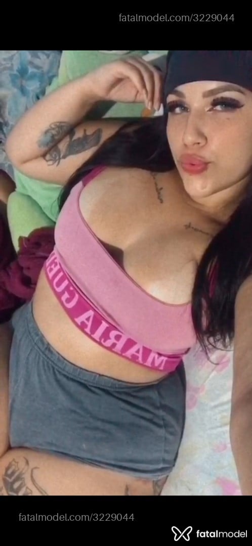 Acompanhante mulher morena (o) de olhos castanhos em Balneário Camboriú - Branca
