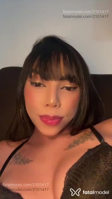 Acompanhante mulher morena (o) de olhos pretos em Guarujá Acompanhante mulher morena (o) de olhos pretos em Guarujá - Nicoly