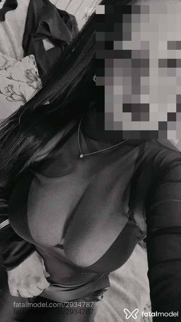 Acompanhante mulher morena (o) de olhos castanhos em Vacaria - Luiza Montclair