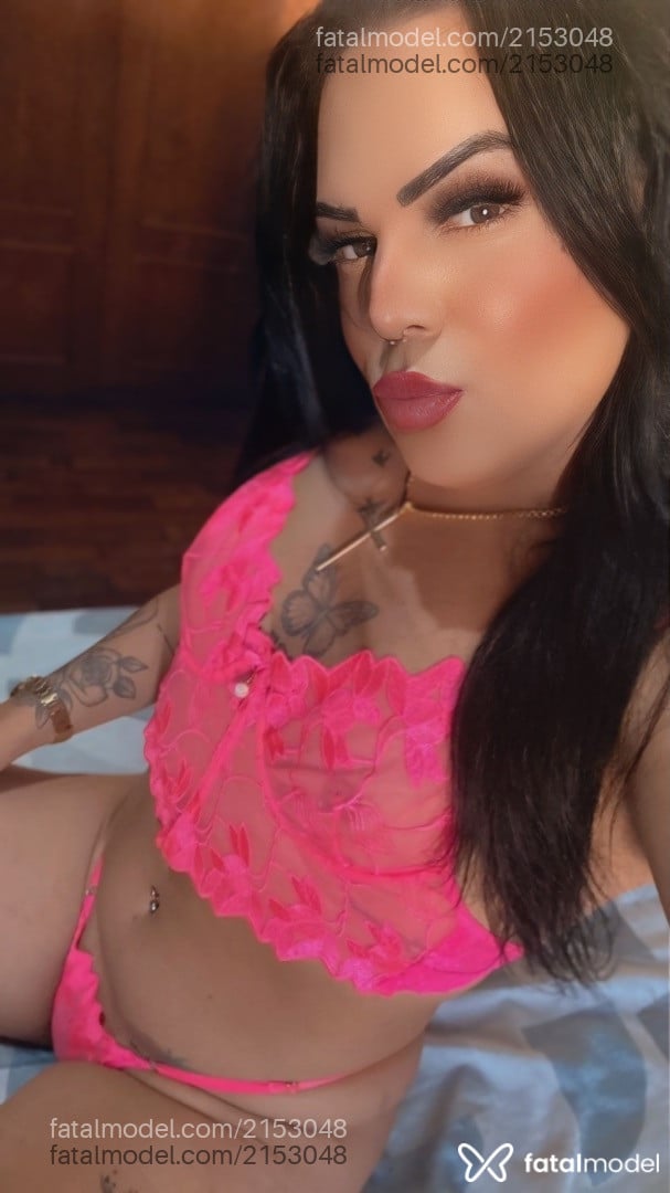 Acompanhante mulher trans morena (o) de olhos castanhos em São João Del Rei - Rihcieli Martins