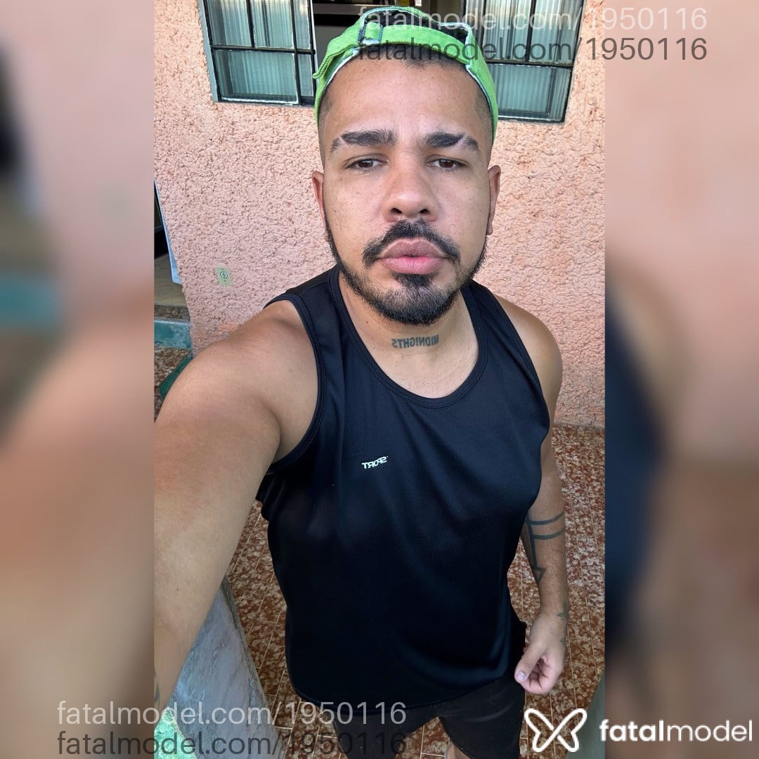 Acompanhante homem morena (o) de olhos pretos em Belo Horizonte - Pedro