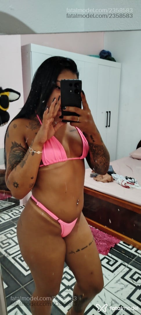 Acompanhante mulher morena (o) de olhos castanhos em Porto Seguro - Miauu