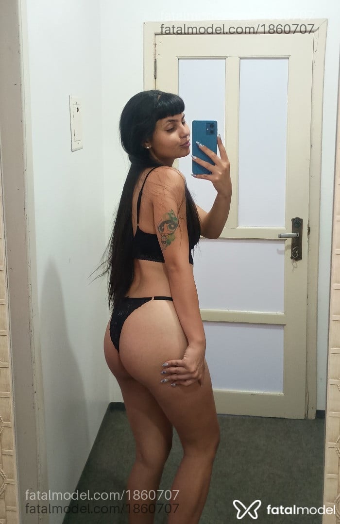 Acompanhante mulher morena (o) de olhos castanhos em Virtual - Verônica