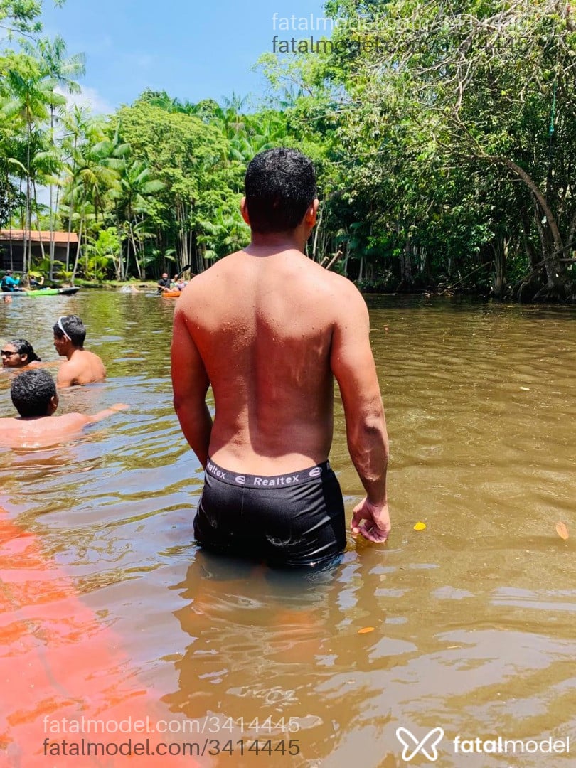 Acompanhante homem morena (o) de olhos pretos em Belém - Saulo Lobato