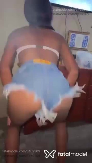 Acompanhante mulher trans morena (o) de olhos pretos em Sete Lagoas - Gabrielly
