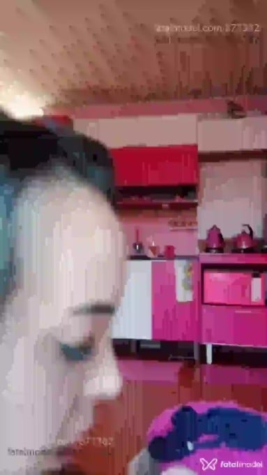 Acompanhante mulher trans loira (o) de olhos verdes em Guarapuava Acompanhante mulher trans loira (o) de olhos verdes em Guarapuava - Kamilla