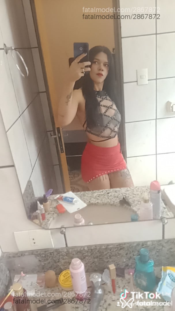 Acompanhante mulher morena (o) de olhos castanhos em Uberlândia - Vanessa