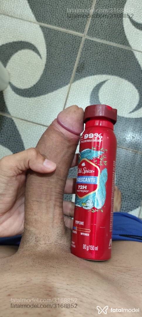 Acompanhante homem morena (o) de olhos castanhos em Colíder - Gustavo