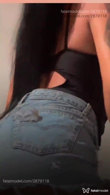 Acompanhante mulher morena (o) de olhos castanhos - Ayla Acompanhante mulher morena (o) de olhos castanhos - Ayla