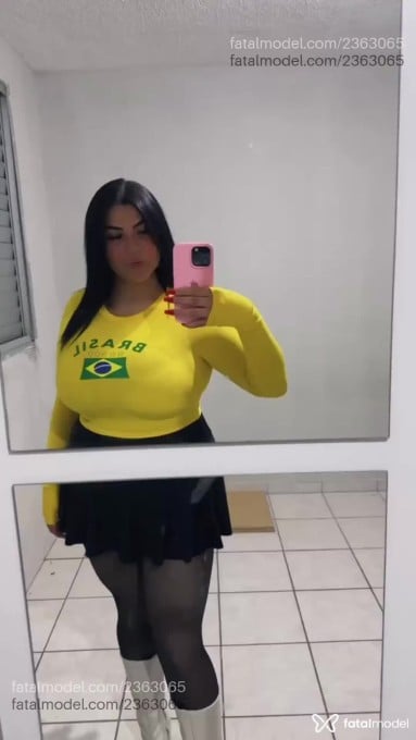 Acompanhante mulher morena (o) de olhos castanhos - Gabriela