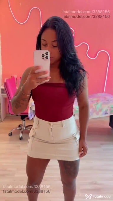 Acompanhante mulher morena (o) de olhos pretos em Belo Horizonte - Amary