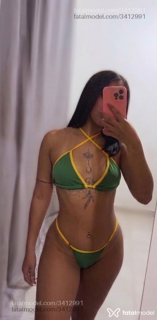 Acompanhante mulher com cabelo castanho de olhos castanhos em Nova Monte Verde - Paty Mary