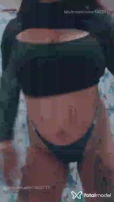Acompanhante mulher ruiva (o) de olhos verdes em São Sebastião do Paraíso Acompanhante mulher ruiva (o) de olhos verdes em São Sebastião do Paraíso - Helena