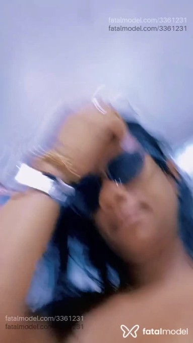 Acompanhante mulher com cabelo castanho de olhos castanhos - Nutellinha Acompanhante mulher com cabelo castanho de olhos castanhos - Nutellinha