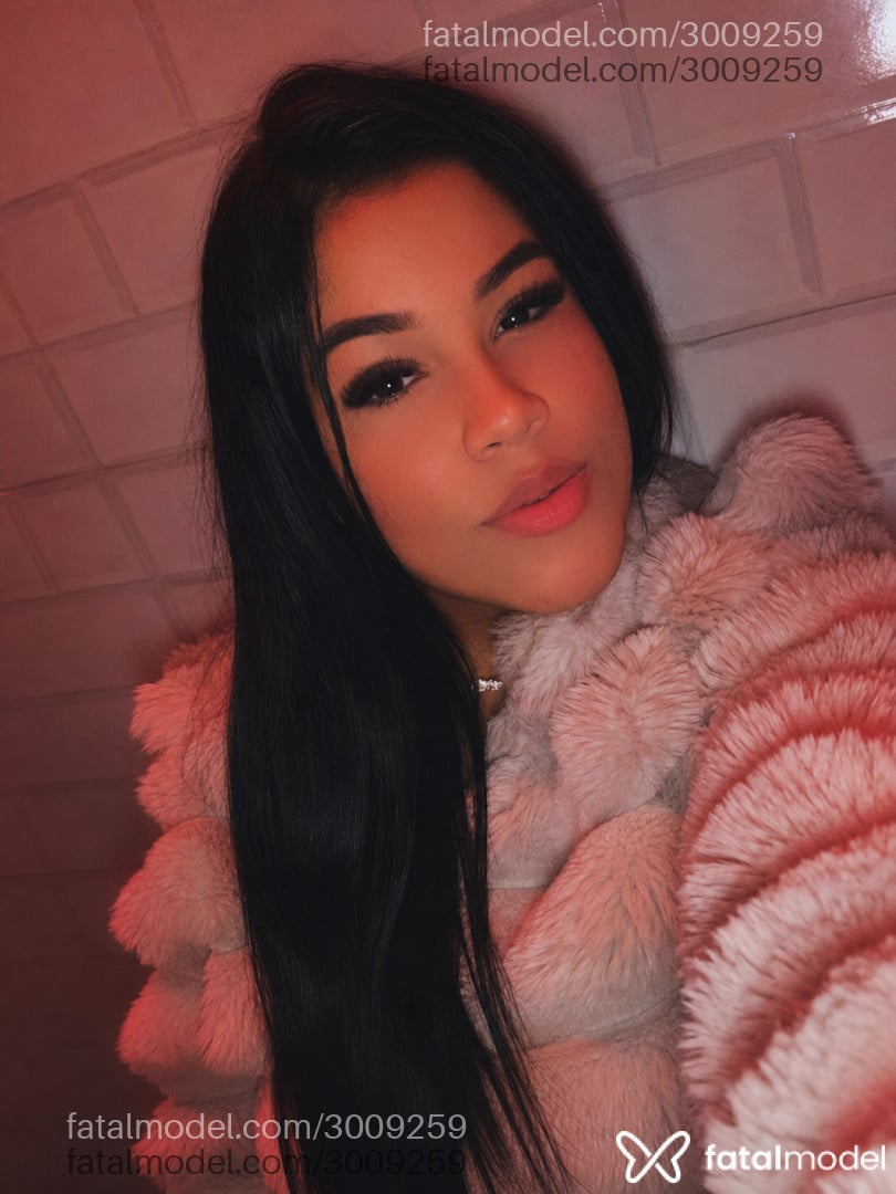 Acompanhante mulher com cabelo castanho de olhos castanhos - Ahmoranguinhah Acompanhante mulher com cabelo castanho de olhos castanhos - Ahmoranguinhah