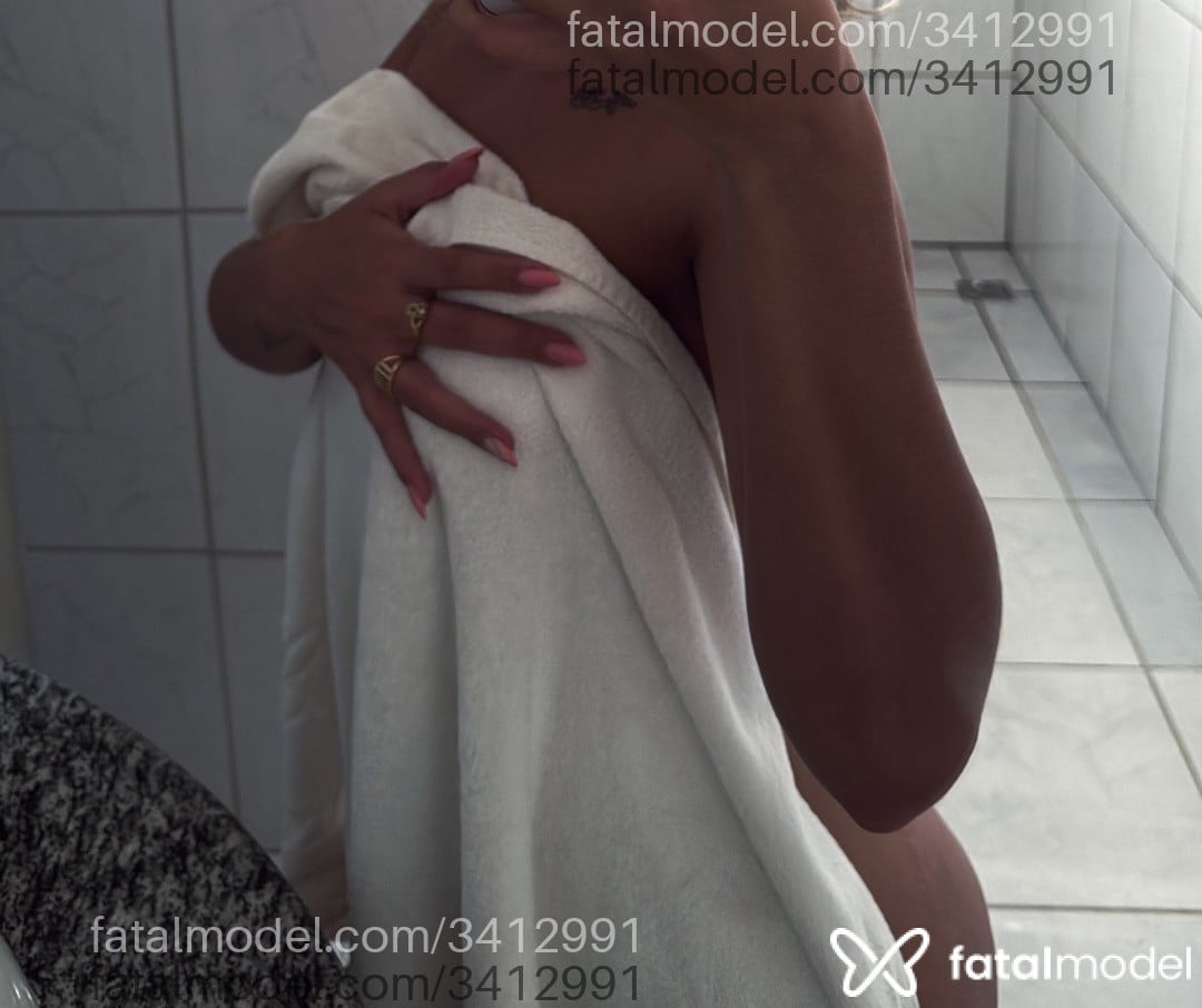 Acompanhante mulher com cabelo castanho de olhos castanhos em Nova Monte Verde - Paty Mary
