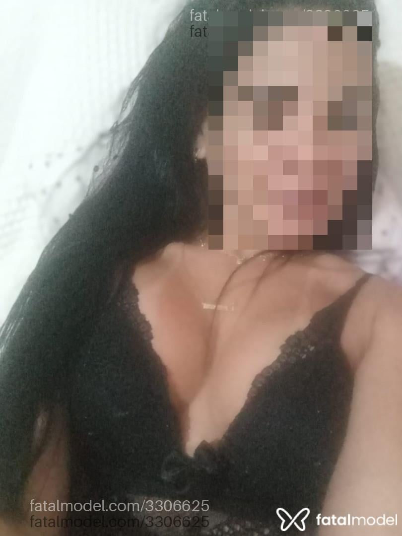 Acompanhante mulher morena (o) de olhos castanhos em Rio de Janeiro - Esposajabuticaba