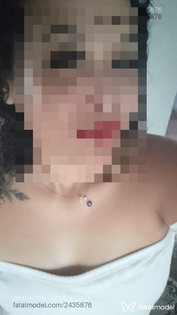 Acompanhante mulher loira (o) de olhos castanhos em Viamão - Kelly