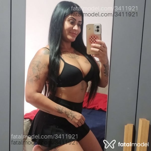 Acompanhante mulher morena (o) de olhos castanhos em Cotia - Gabizinhaa