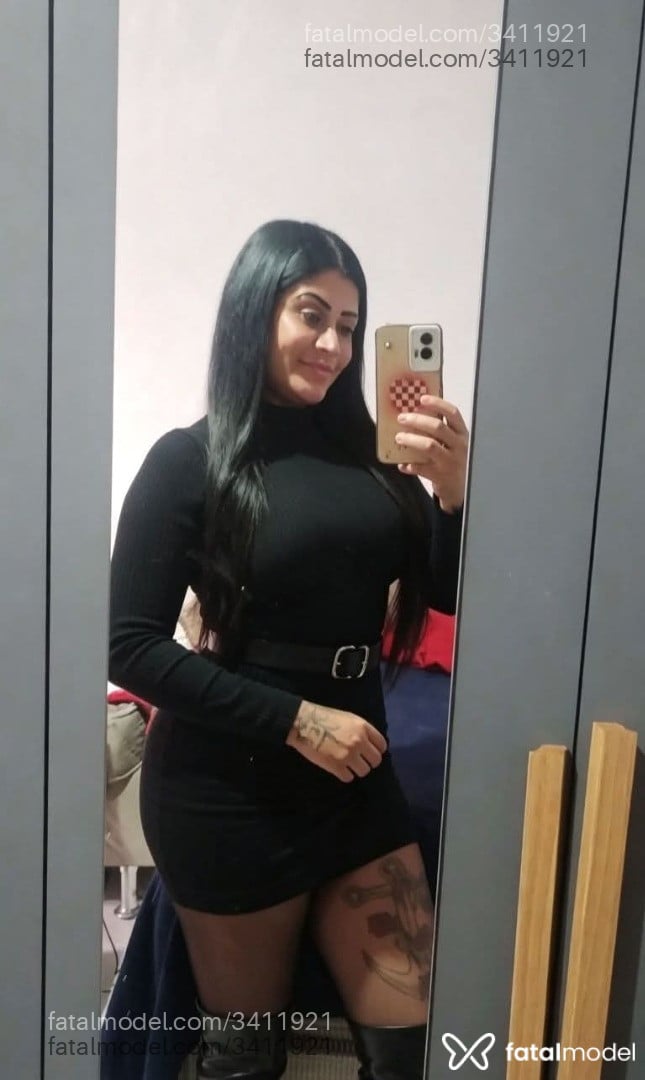 Acompanhante mulher morena (o) de olhos castanhos em Cotia - Gabizinhaa