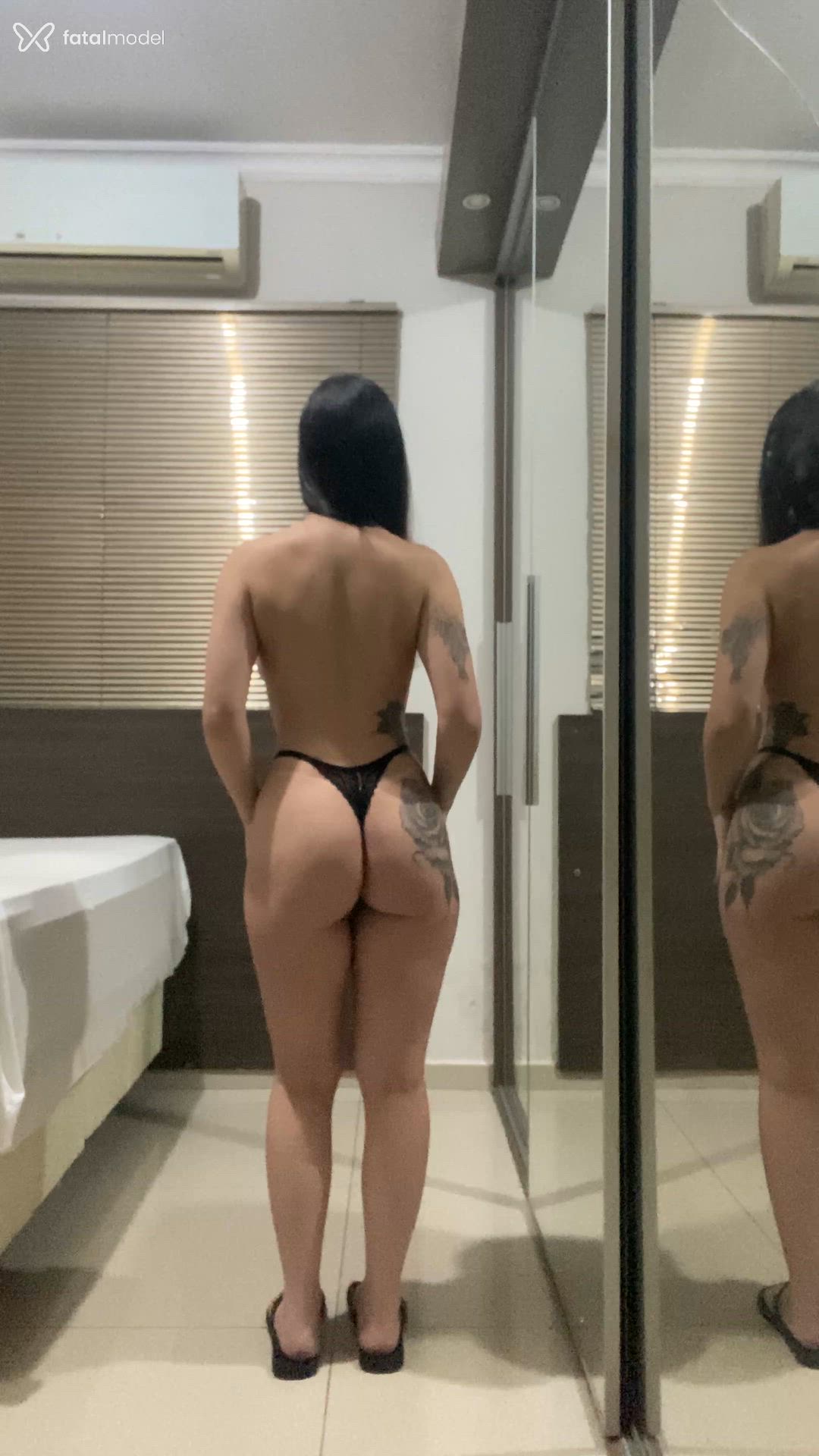 Acompanhante mulher morena (o) de olhos mel - Fernanda Acompanhante mulher morena (o) de olhos mel - Fernanda