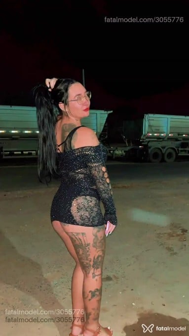 Acompanhante mulher loira (o) de olhos castanhos - Dayzinha Acompanhante mulher loira (o) de olhos castanhos - Dayzinha
