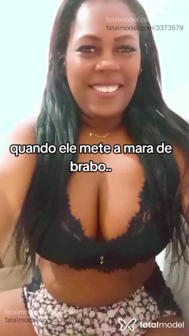 Acompanhante mulher morena (o) de olhos pretos - Bruna