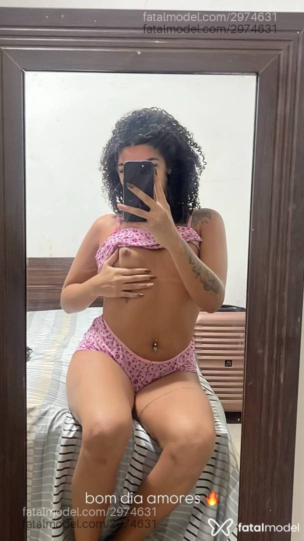 Acompanhante mulher trans morena (o) de olhos castanhos em Feira de Santana - Stefany