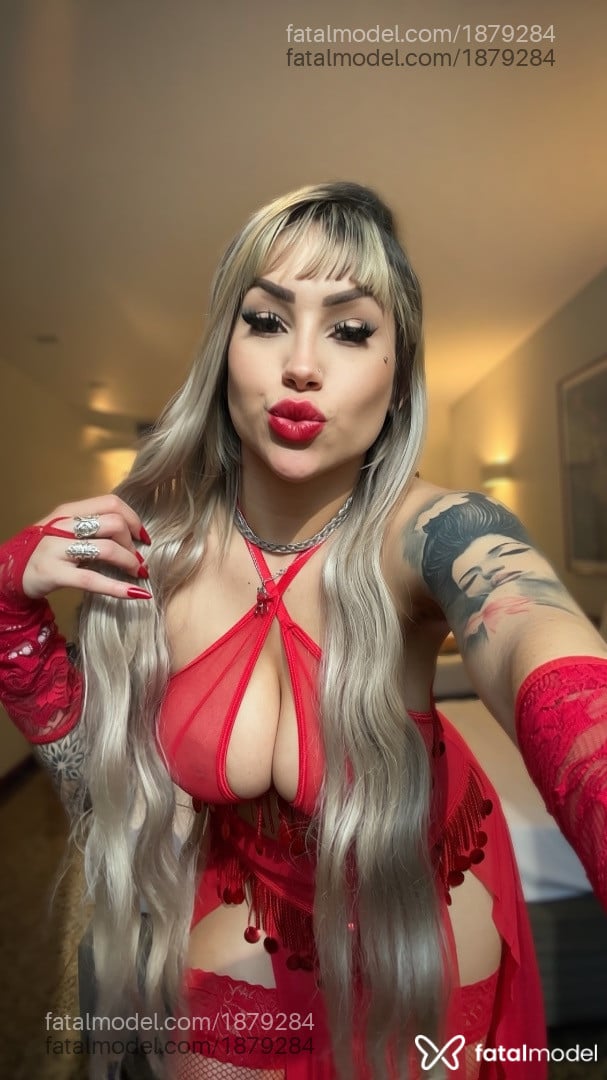 Acompanhante mulher loira (o) de olhos castanhos em Rio de Janeiro - Paraibaninha