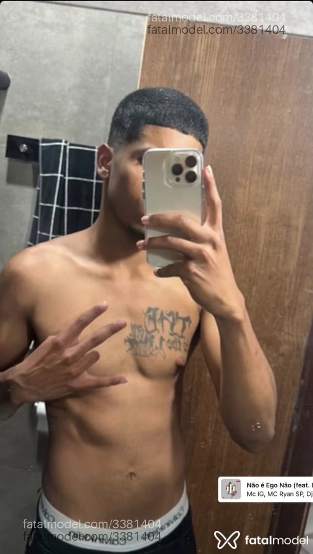Acompanhante homem morena (o) de olhos pretos - Vini Ferreira