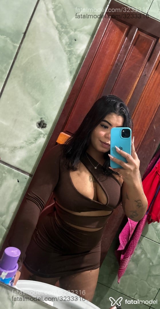 Acompanhante mulher morena (o) de olhos castanhos em Campo Novo do Parecis - Bruna