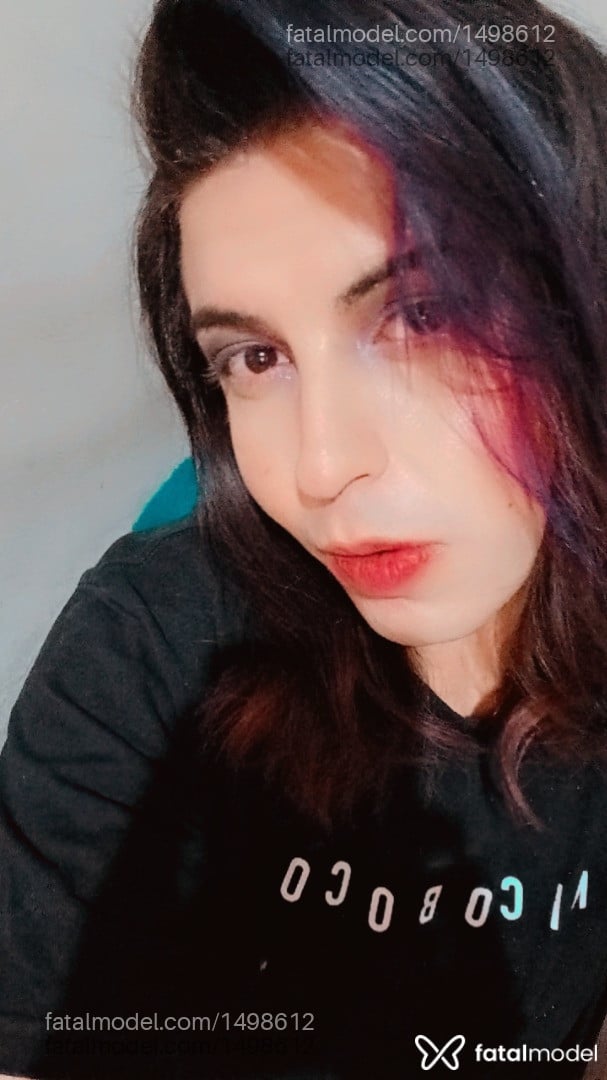 Acompanhante homem com cabelo colorido de olhos castanhos em Araraquara Acompanhante homem com cabelo colorido de olhos castanhos em Araraquara - Lord Bodyhot