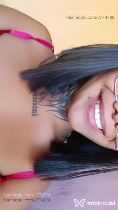 Acompanhante mulher loira (o) de olhos castanhos em São Luís - Louise Veraz