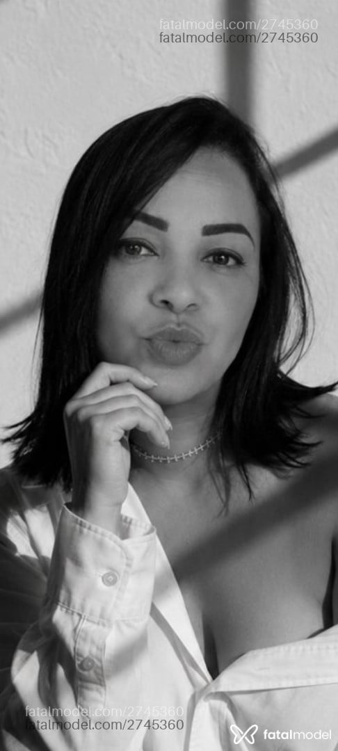 Acompanhante mulher morena (o) de olhos mel em Rio de Janeiro - Leide