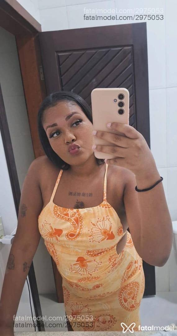 Acompanhante mulher morena (o) de olhos pretos em Ponta Grossa Acompanhante mulher morena (o) de olhos pretos em Ponta Grossa - Lola Reis