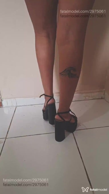 Acompanhante mulher morena (o) de olhos pretos - Bruna Fagundes