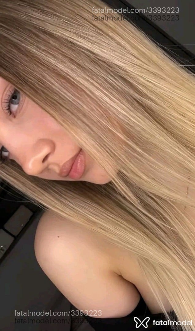 Acompanhante mulher loira (o) de olhos verdes em São Paulo - Julia