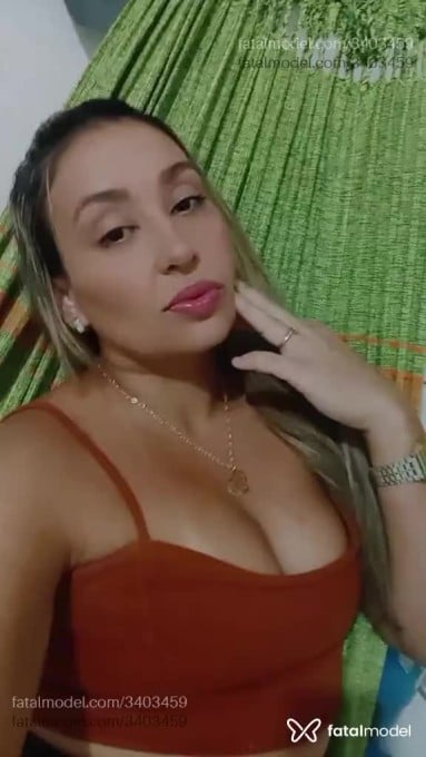 Acompanhante mulher loira (o) de olhos castanhos em Fortaleza - Beatriz