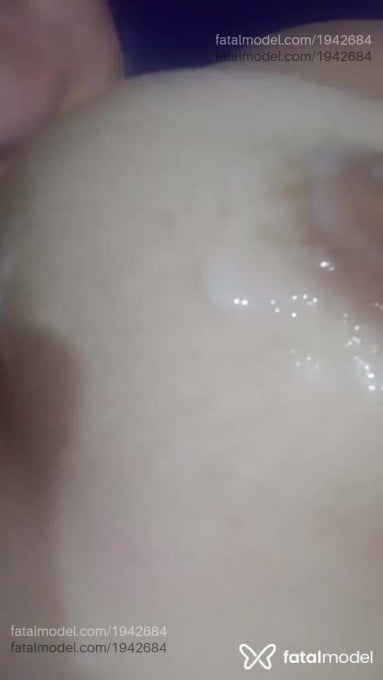 Acompanhante mulher morena (o) de olhos verdes - Milinha