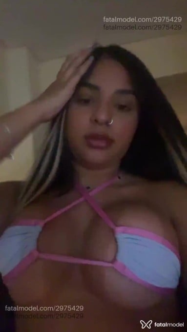 Acompanhante mulher morena (o) de olhos pretos em Belo Horizonte - Stella