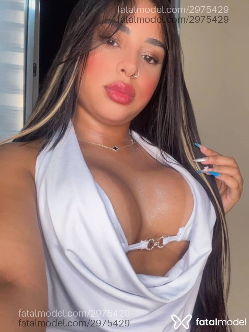 Acompanhante mulher morena (o) de olhos pretos em Belo Horizonte - Stella