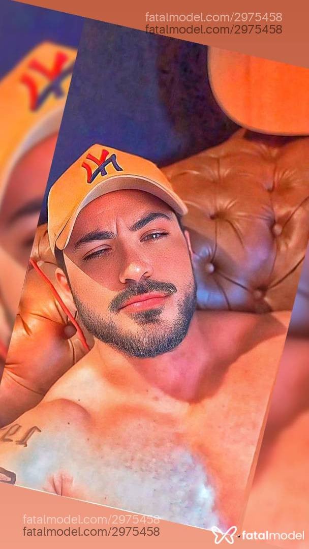Acompanhante homem morena (o) de olhos castanhos - Lobatto Acompanhante homem morena (o) de olhos castanhos - Lobatto