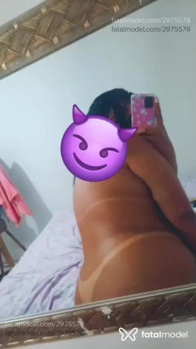 Acompanhante mulher morena (o) de olhos castanhos em Rio das Ostras Acompanhante mulher morena (o) de olhos castanhos em Rio das Ostras - Safira