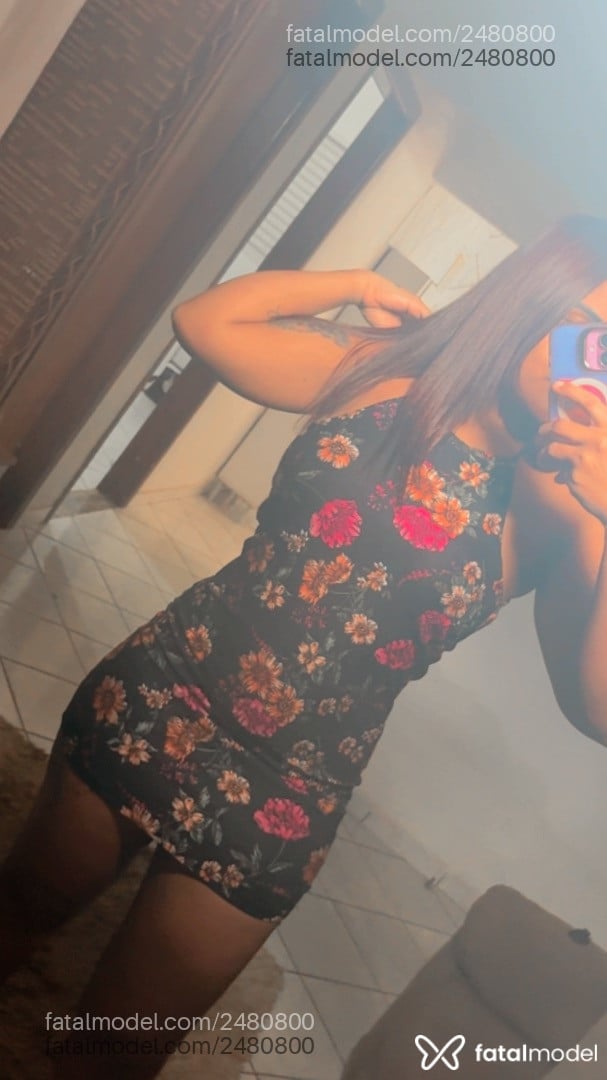 Acompanhante mulher ruiva (o) de olhos castanhos em Uberlândia - Beatrice